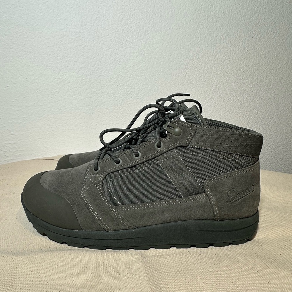 N.HOOLYWOOD X DANNER TRAINING SHOES "GREY"